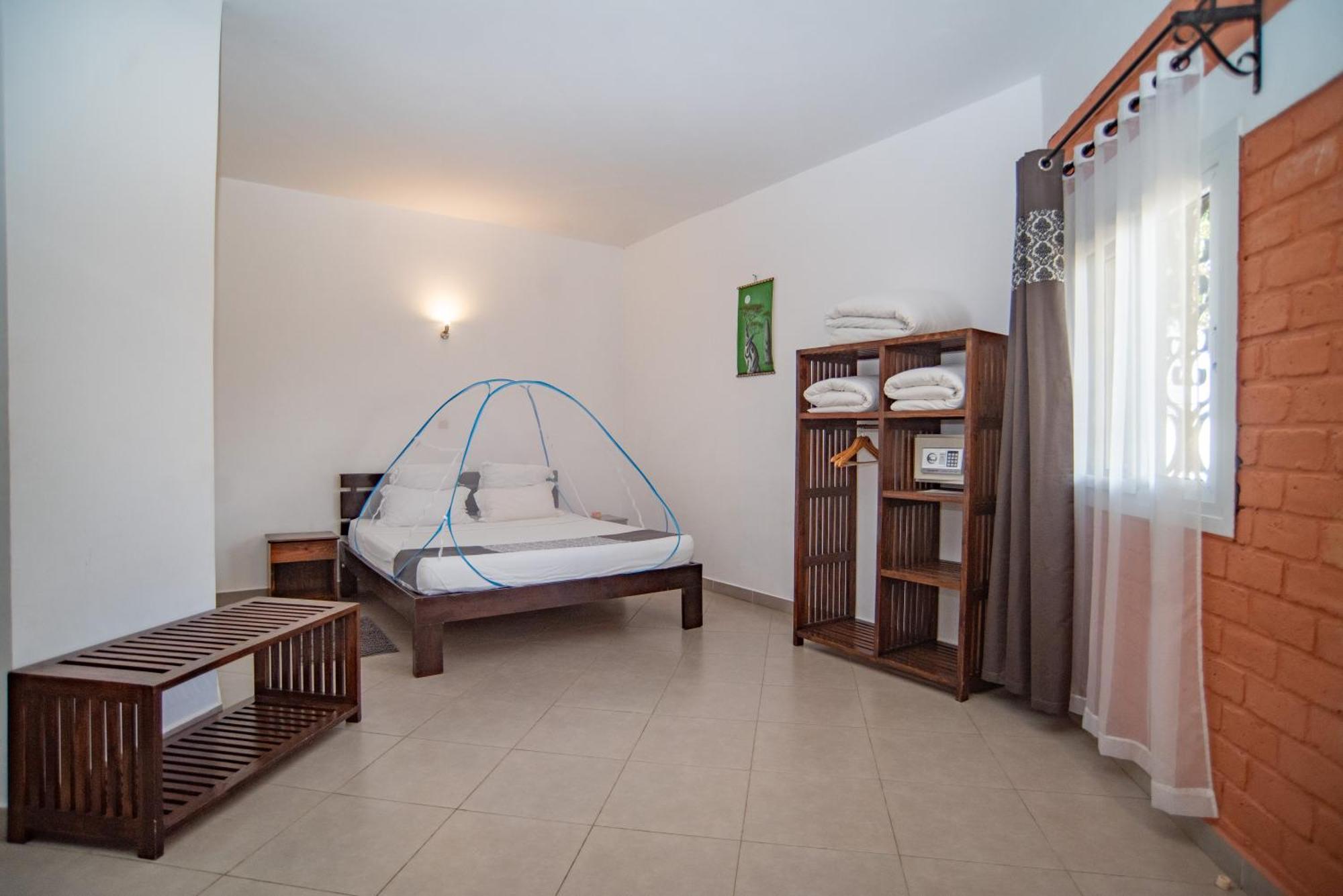 Hotel H1 Isalo Ranohira ภายนอก รูปภาพ